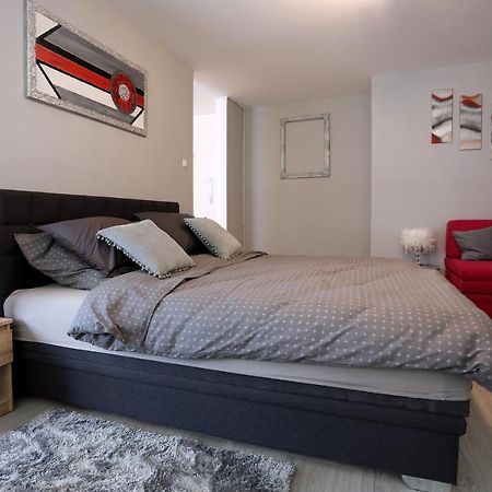 Studio Apartman Ana Osijek Zewnętrze zdjęcie