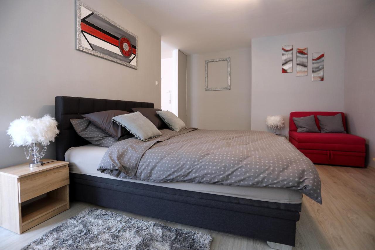 Studio Apartman Ana Osijek Zewnętrze zdjęcie