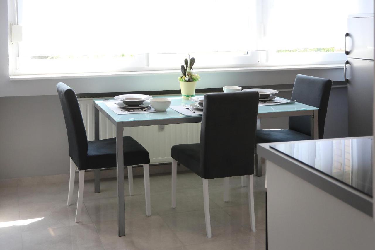 Studio Apartman Ana Osijek Zewnętrze zdjęcie